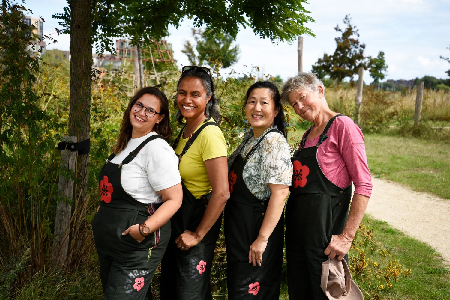 zo healthy family groepsfoto in tuin